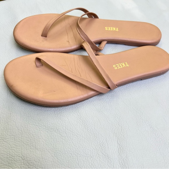 TKEES Women's Sarit Sandals size 8 - Picture 3 of 10